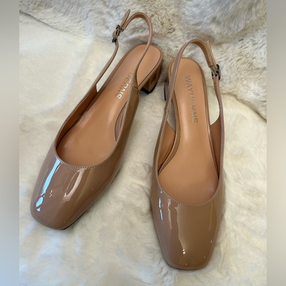 Wayderns Slingback Nude Heels with square toe and Block Heel NWOB Sz-9.    N - Picture 2 of 9